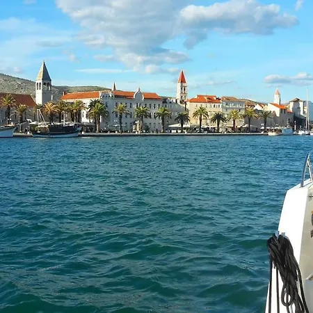 Apartman Infinitas *